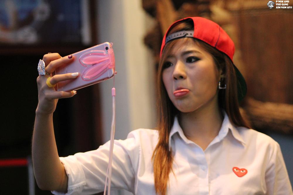 Golffiiz_B's tweet image. แบร่  #เอมน้ำ #TeamNamHa #NET2015