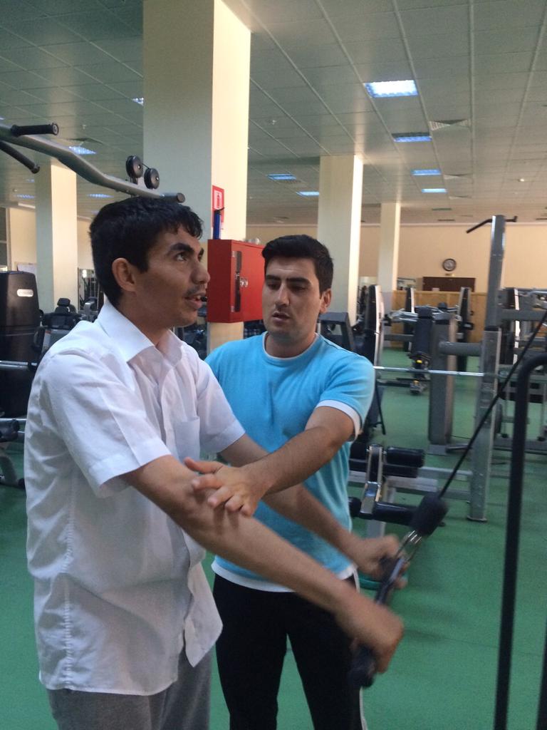 sahinbeyspormud's tweet photo. ÜMİTSİZLİKTEN SONRA NİCE ÜMİTLER VARDIR 'ŞAHİNBEY ENGEL TANIMIYOR' @mtahmazoglu @cumaguzel27 @ODURNA @haliltozar27 http://t.co/tfYl2UR77J