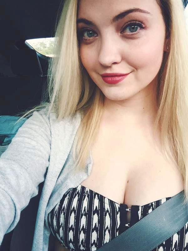#1BAE tweet media