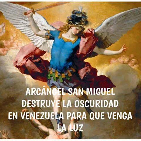 PabloPueblo2001's tweet photo. San Miguel Arcángel. Aleja al maligno enemigo y la oscuridad para q resurja la Luz en toda Venezuela. AMEN. https://t.co/B3MjPftrSK
