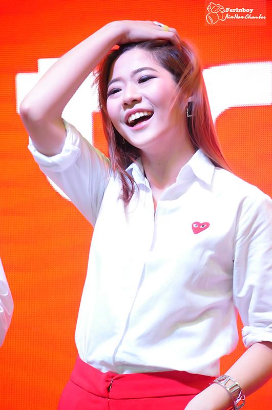 ferinboy's tweet image. รูปนี้พัง ยิ้มสดใสมาก #เอมน้ำ #NET2015 #น้ำคนสวย