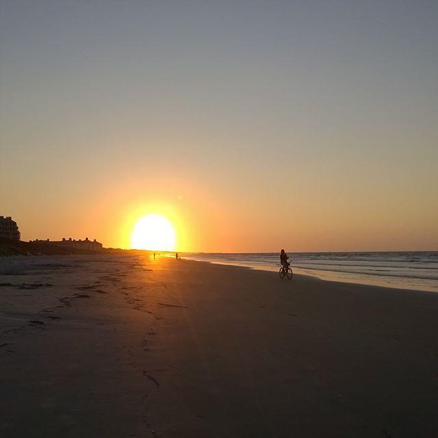 AndyDenton's tweet image. #formatthew #meganmarryme #familyvacay #NeDorDen ift.tt/1N3qObD