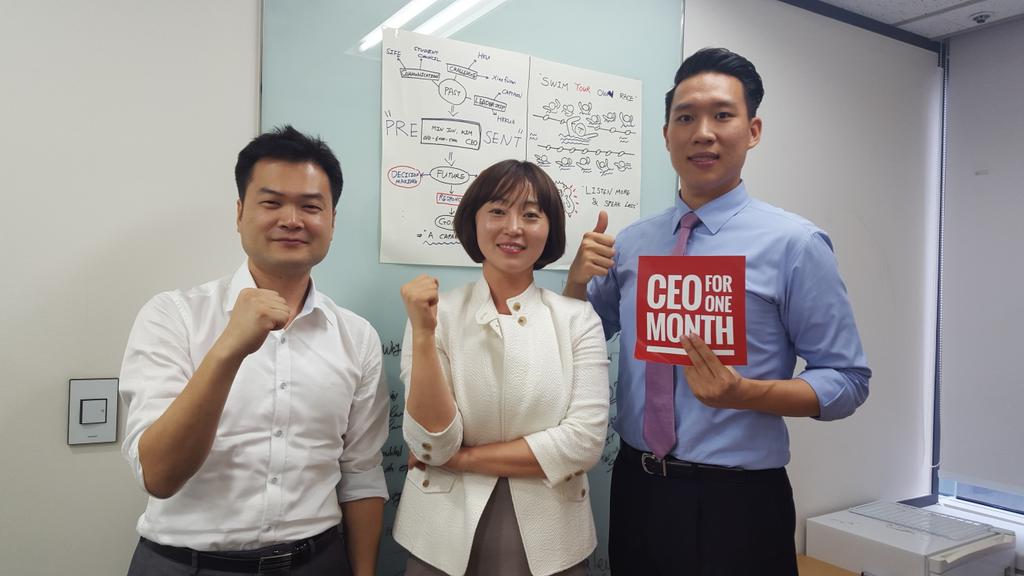 MJtheBlueWhale's tweet photo. Last moment with Staffing &amp; Outsourcing division managers. Thanks for your care! :) @AdeccoWaytoWork @MJtheBlueWhale http://t.co/HWIqEHwHi9