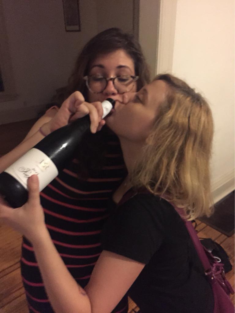 hausdrea's tweet image. #thebest #life #pubproblems