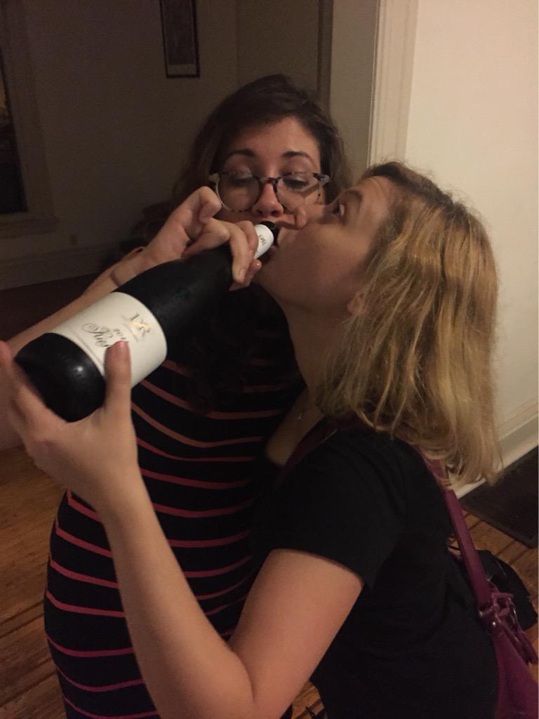 hausdrea's tweet image. #thebest #life #pubproblems