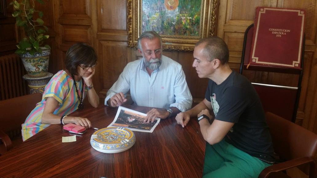 jaime_ramost's tweet photo. Preparando con Luis Prieto la Experiencia Spinworld que será la 2°más numerosa de España con más de 400 participantes http://t.co/EQSTx14Pga