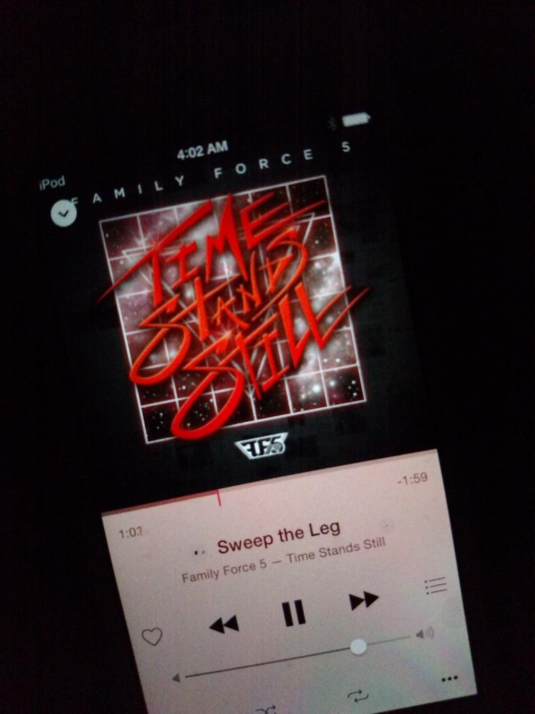 MargaretMessler's tweet image. So not my usual music taste but so much fun! Music 4 the work commute @FamilyForce5 #FunMasters #music #energy