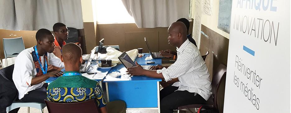 Découvrez le projet #AfriqueInnovation : bit.ly/1Kcrudo / Réinventer les #médias <a href="/Code_Afrique/">Code pour l'Afrique</a>