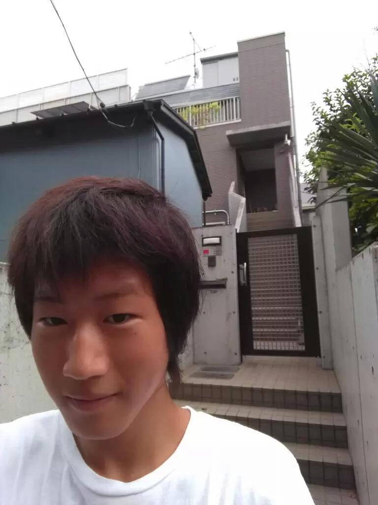 赤麦チョコ Sur Twitter 8月10日は野獣の日というわけで淫夢友達と野獣邸に来ました 遠野さんの言ってた通り野獣邸はすっごい大きい 笑 中には入れなかったけどこの場所であの純愛物語が撮影されたかと思うと胸に来るものがありますねぇ 8月10日は野獣の日 Http 赤麦チョコ Sur Twitter 8月10日は野獣の日というわけで淫夢友達と野獣邸に来ました 遠野さんの言ってた通り野獣邸はすっごい大きい 笑 中には入れなかったけどこの場所であの純愛物語が撮影されたかと思うと胸に来るものがありますねぇ 8月10日は野獣の日 Http