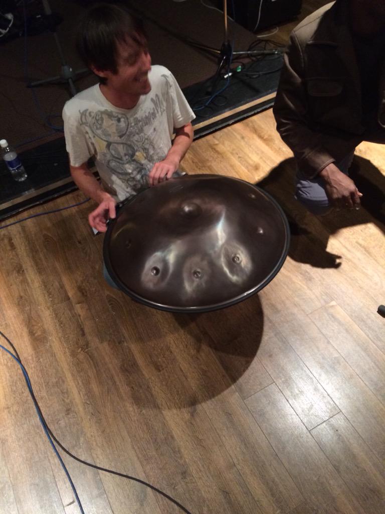 CLye19's tweet photo. It's 2:15am and I'm recording the coolest thing ever AKA a Hang Drum! http://t.co/6AZS4sykZj
