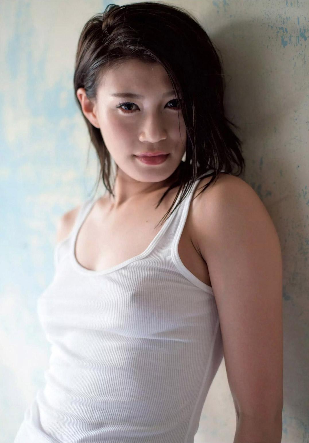 高野人母美 乳首  / X