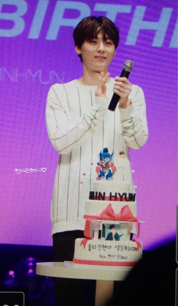 민현ㅇㅏ 축하해
생일케이크 옵티민현✌🏻😙✌🏻
#NUEST #뉴이스트 #minhyun 
#민현아태어나줘서고마워 #민현 
<a href="/NUESTNEWS/">뉴이스트(NU’EST)</a> 감사합니다 ㅠㅠㅠㅠ♡