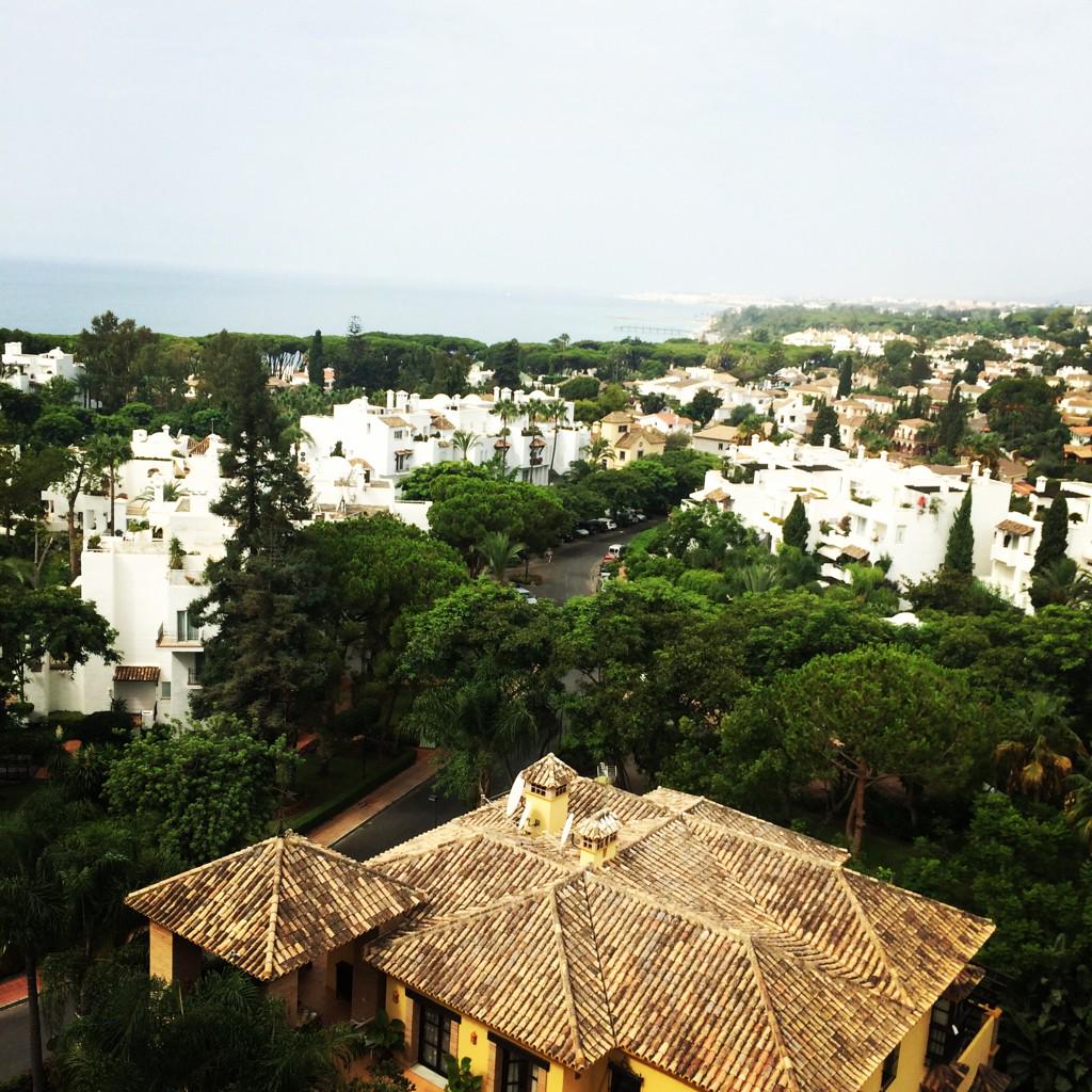 damianmcginty's tweet photo. Woke up in Spain this morning. Pretty delighted about it. http://t.co/wPgWjFHCdK