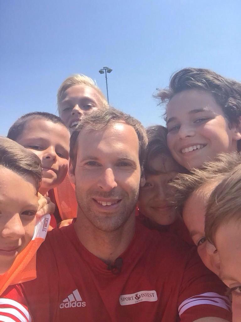 cheekycech's tweet photo. This was my last selfie with the lads at Chelsea Fc. http://t.co/EqsrArnBhu