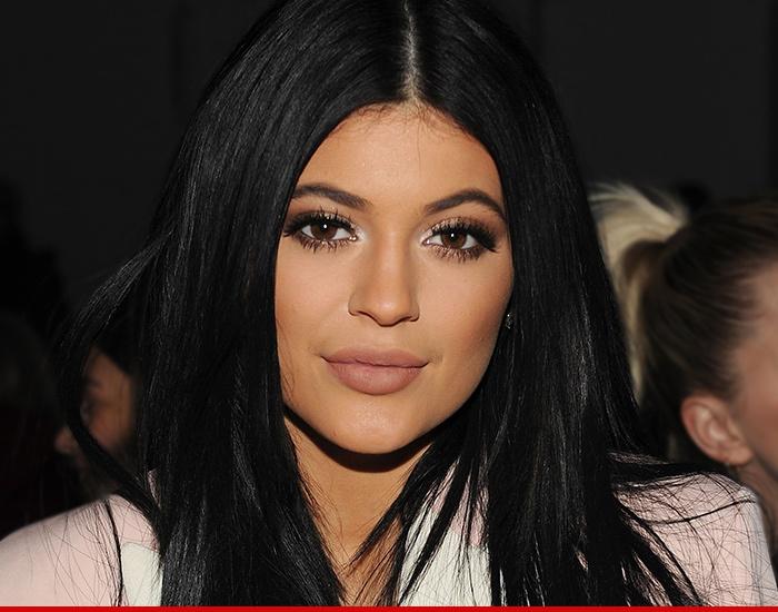 Kylie Jenner -- Happy 18th Birthday!!!  