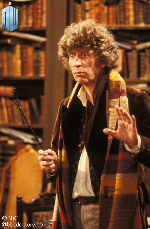bbcdoctorwho's tweet photo. #BackInTheEighties Going hands free. Saving the universe using a kettle and some string. http://t.co/3PwqNm8mIs http://t.co/FUCzMDjOpV