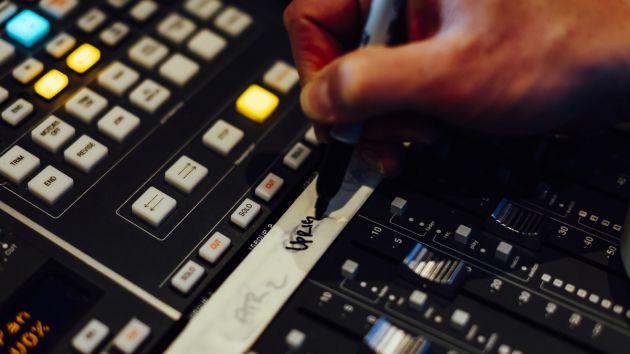 Optimisez votre production musicale en home-studio : musicradar.com/fr/tuition/tec…