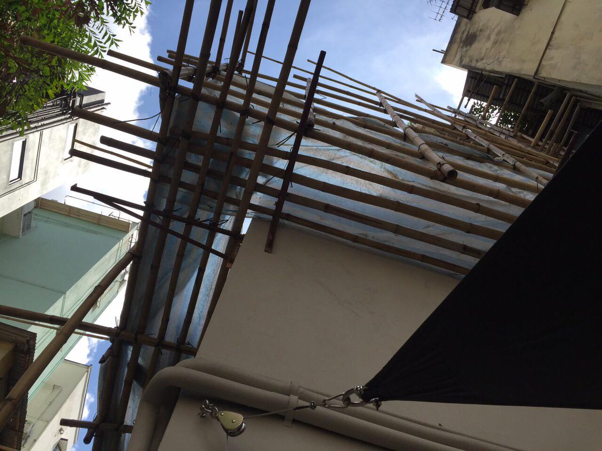 RBAArchitectsUK's tweet photo. @PortsmouthSoc @EllisHampton @UniPortCCI The 'Spiders' material of choice - even for multi-storey towers http://t.co/zojEh92HWd
