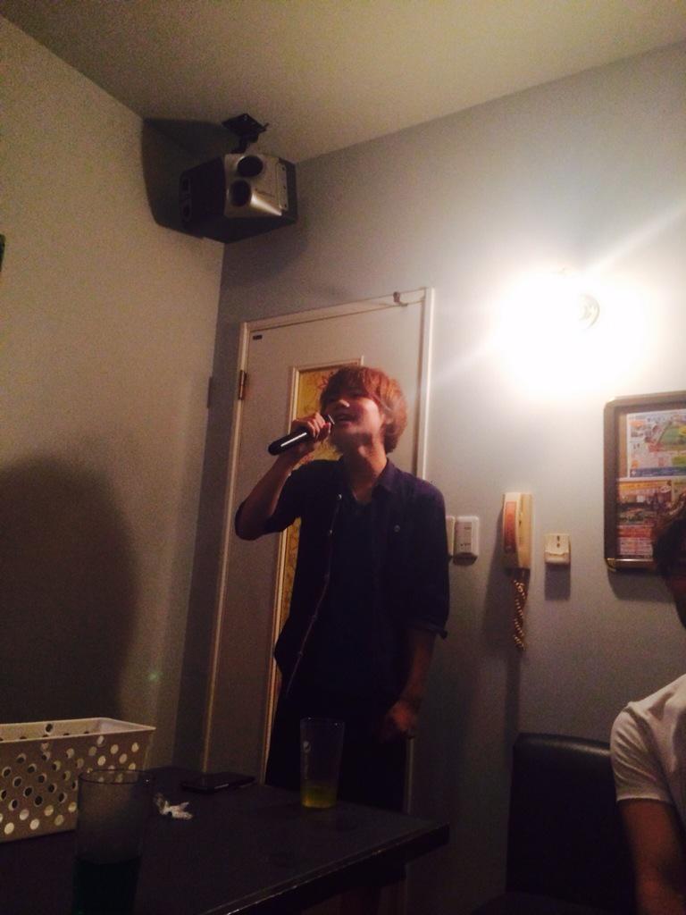 eitacola1106's tweet photo. 昨日は久々の皆さんとテンムシいってきました笑((´ﾟ∀ﾟ｀))
高校の体操服で暴れてきました湯浅です(・∀・)ありがとうございます笑 http://t.co/g55Hyyyw1H