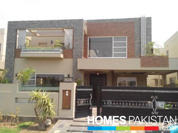 HomesPakistan's tweet image. 20 Marla 5 Bedrooms Good Location #HouseForSale In #AABlock, #DHAPhase4, #Lahore See more at:
homespakistan.com/Property/DHA-P…