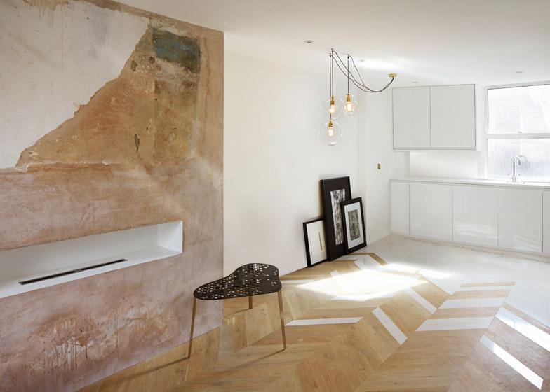 Reader comment: "The best thing about this apartment is its floor" dezeen.com/2015/08/09/lon…