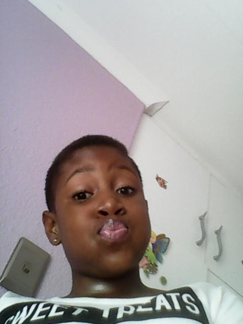 loabsm's tweet photo. #me my self and i http://t.co/9wtznMAFui
