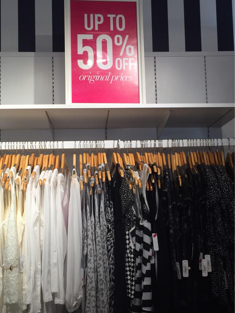 GrabbitDeal's tweet photo. 50% off Seasonal Clearance Items @CharmingCharlie @CumberlandMall #grabbitdeal http://t.co/xc2ydeGcAU