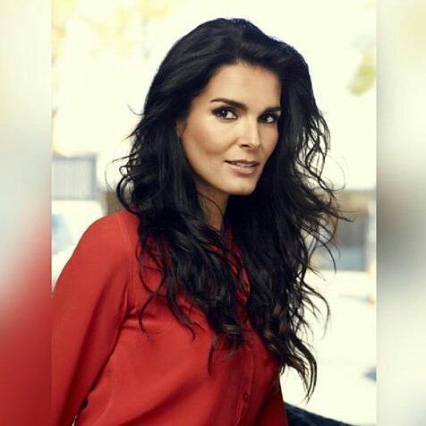 SCREAMING, HAPPY BIRTHDAY to the beautiful Birthday Girl  