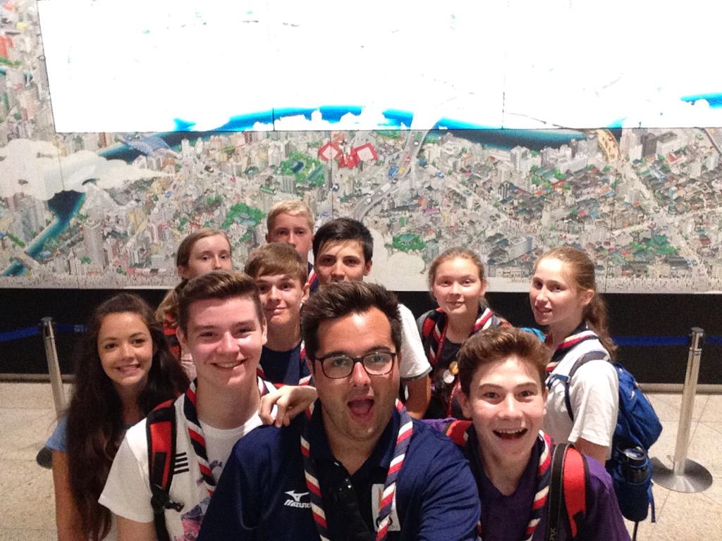 WSJUnit72's tweet photo. Jam packed day taking in as many of the sights in Tokyo as possible! #selfiemadness #japan2015 @ukcontingent http://t.co/HQmqR16PNp