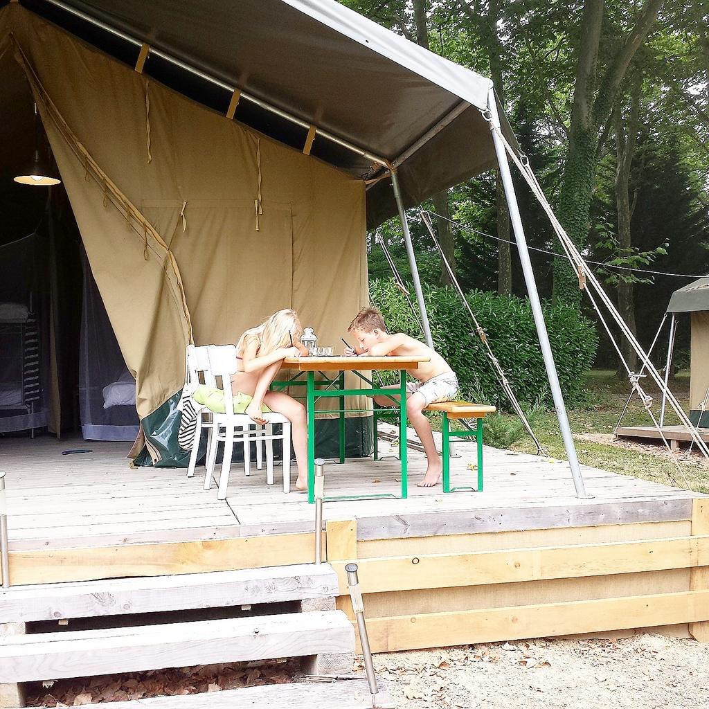 RusticusMarieke's tweet image. Nieuwe blogpost online.Onze ervaringen in een geweldige safaritent van #tendi_safaritenten mariekerusticus.blogspot.com