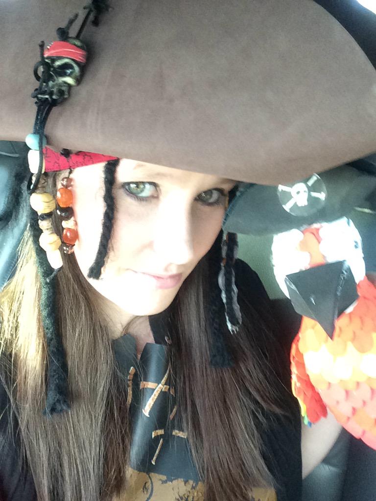 MrsLStockton's tweet photo. Me and me matey! @burgessdave #tlap #WEAREBEGGS http://t.co/YV7jJd6jep