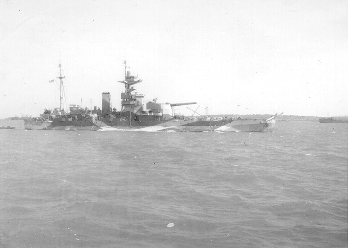 RLitwiller's tweet photo. #HMSROBERTS off #Normandy 07/06/44 @RLitwiller Collection #RCN @DDayMuseumUK @DDaystripes @JunoBeachCentre http://t.co/SXfy7S86HC