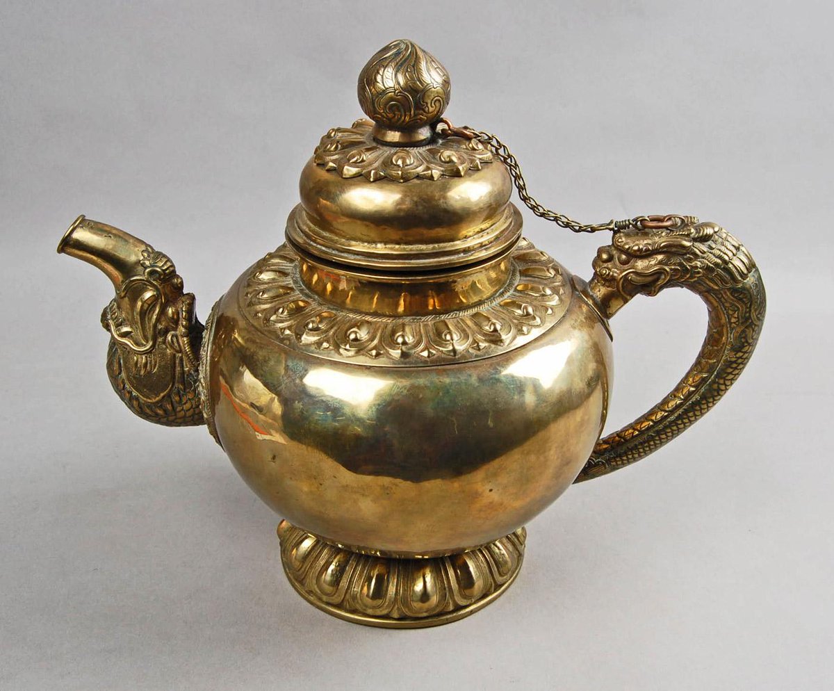 britishmuseum's tweet photo. To celebrate #AfternoonTeaWeek, here are some beautiful teapots from all around the world http://t.co/DUQt9GBaqG http://t.co/lVq5JzRAyU