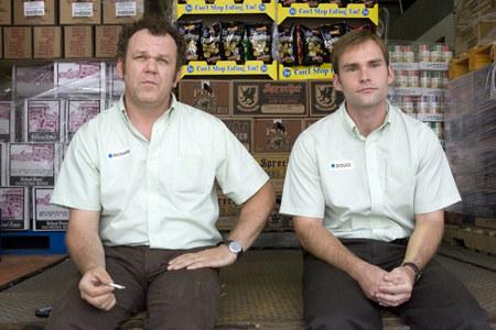 RaiQuattro's tweet image. #UnaCarrieraATuttiICosti: per il #CicloneEstivo la commedia con #SeanWilliamScott e #JohnCReilly. Oggi alle 18:00