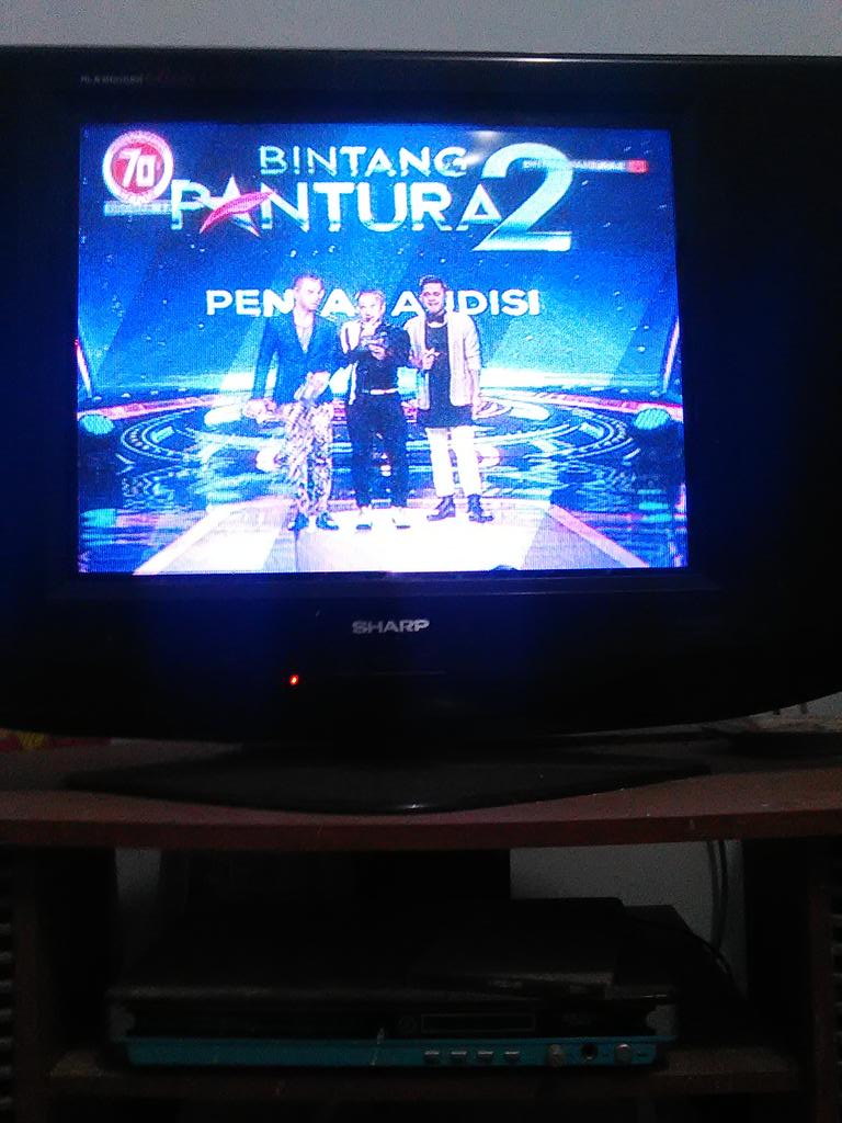 cungkringers_id's tweet photo. @trio_julit udah siap nih #BintangPantura2 @IndosiarID @dhikacungkring @irfanhakim @ramzi_tebe http://t.co/D5FxFmSF0x