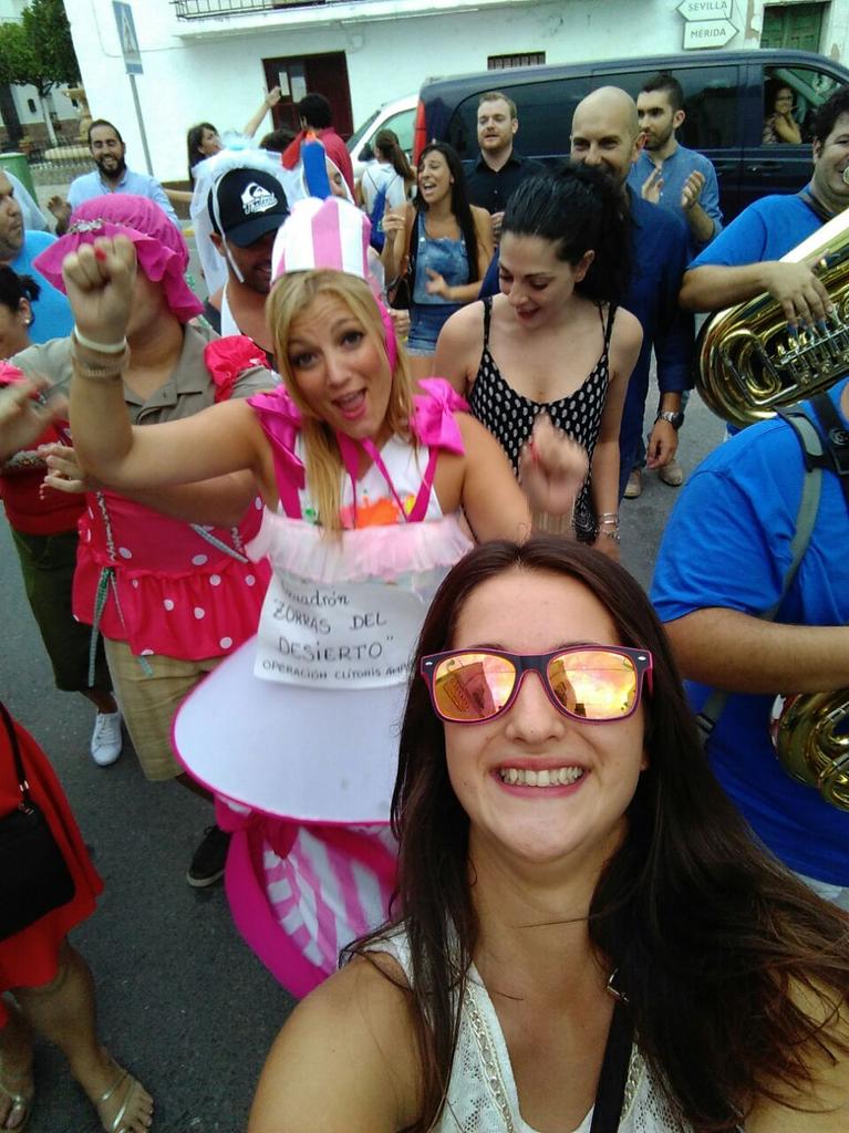marina_fernandz's tweet photo. feria del Ronquillo 2015 Sevilla! #zapeando246 http://t.co/h1QoRXSN94