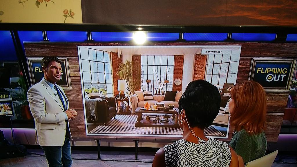 nine6Design's tweet photo. Great 2 see @jjlewis on @TODAYshow Amazing #design Note #art by @phylumdesign #billard ball #2 http://t.co/VeuCecVChP http://t.co/8wtVp9BNyg