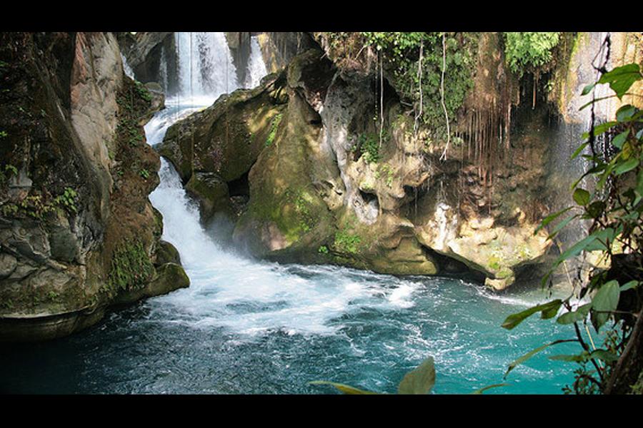 Itermind's tweet image. #Foto suggestive delle #cascate di san luis potosi,Messico scattate con #drone
itermind.altervista.org/?p=520 @ritwittatrice