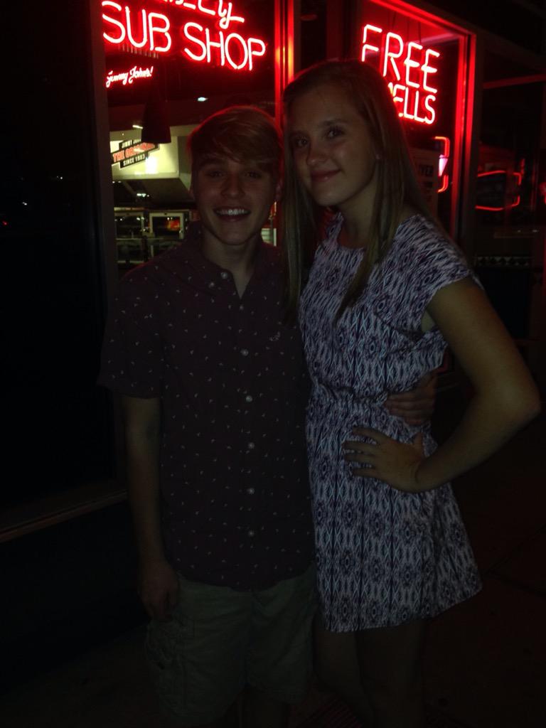 laurenrantz4's tweet photo. Happy B-day Chris!❤️ I hope it's 🔥🔥🔥 http://t.co/W3M5uhyosl