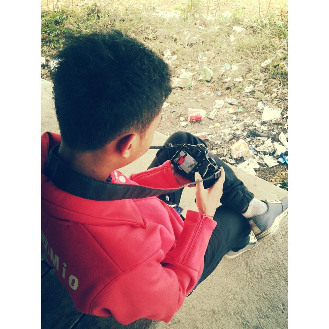 rafeeabdulmalik's tweet photo. #gantole #wonogiri #hunpot #camera #canon #550D http://t.co/vsh21dLDH0