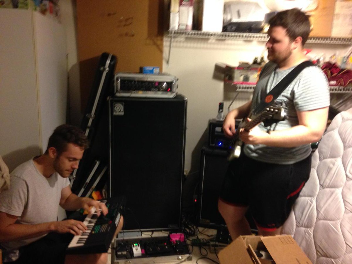 CSMChorrorSTRY's tweet photo. Tunes a-brewin' http://t.co/ifH1mc4XNc
