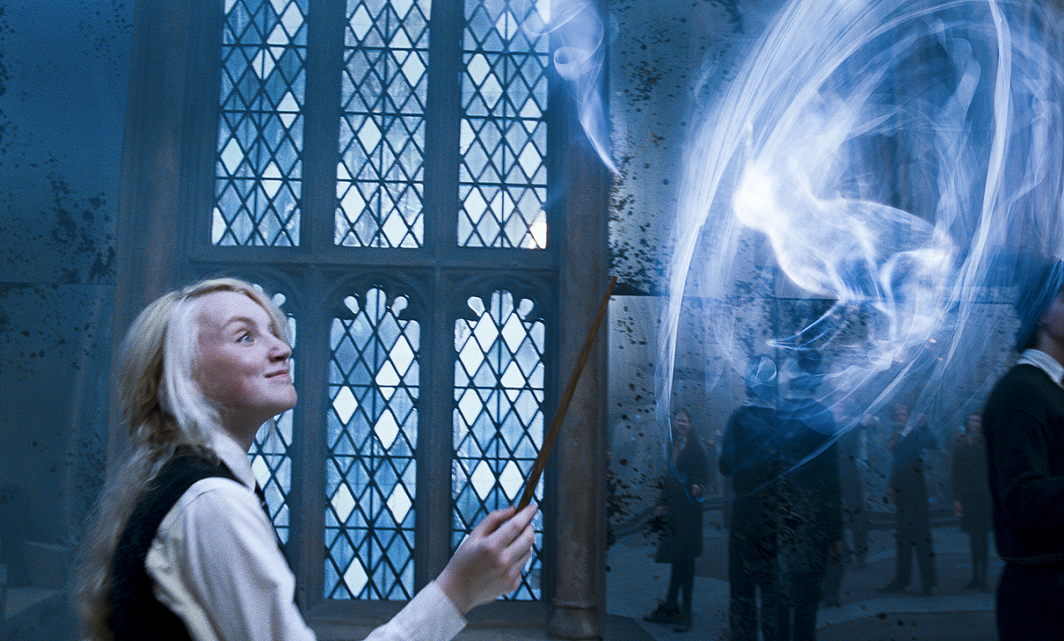 harrypotter's tweet photo. "Make it a powerful memory, the happiest you can remember. Allow it to fill you up." - #HarryPotter #Patronus http://t.co/PM7pyDymMb