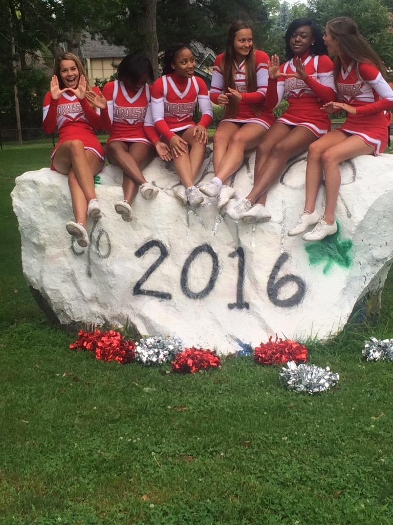 CchsIrishCheer's tweet photo. Cheer pictures today 😍 your 2015-16 JV &amp; Varsity squads are excited and ready for the season! 🍀 http://t.co/wN55jCfKJy
