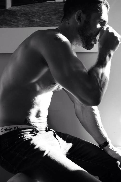 autumnraynne2's tweet photo. Hot!
http://t.co/NHUf8CxD91 #RetweetTeam #EARTG #erotica http://t.co/5blnlhaLys