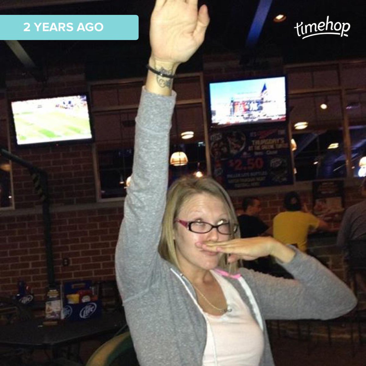 k_mch46's tweet photo. Hail hitler? Lmfao thanks timehop *facepalm* http://t.co/gAKesIWXmr http://t.co/fnWuvYsDMf