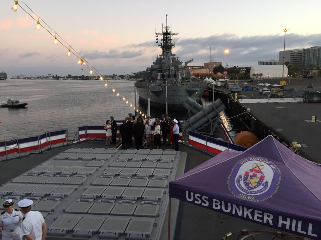 frankmottek's tweet photo. Thank you #Godspeed #USSBunkerHill #USSCapeStGeorge #USSHalsey @PortofLA @BobHopeUSO @KNX1070 @KNXfrank #NavyDaysLA http://t.co/H50927VYAX