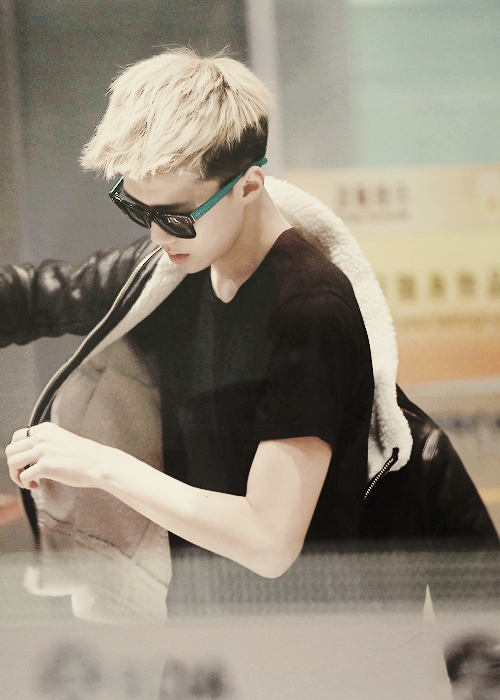exothrowback's tweet photo. we need this hair back... NOW http://t.co/uc3kex0ywT