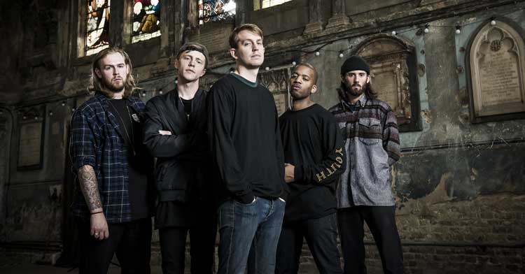 KerrangMagazine's tweet image. Stick the new @CountingDaysUK tune in your ears! Plus, get the lowdown on their new album: kerrang.com/34465/counting…