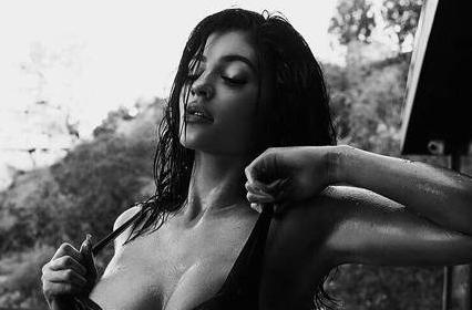  wishes a happy birthday with this RACY pic!    