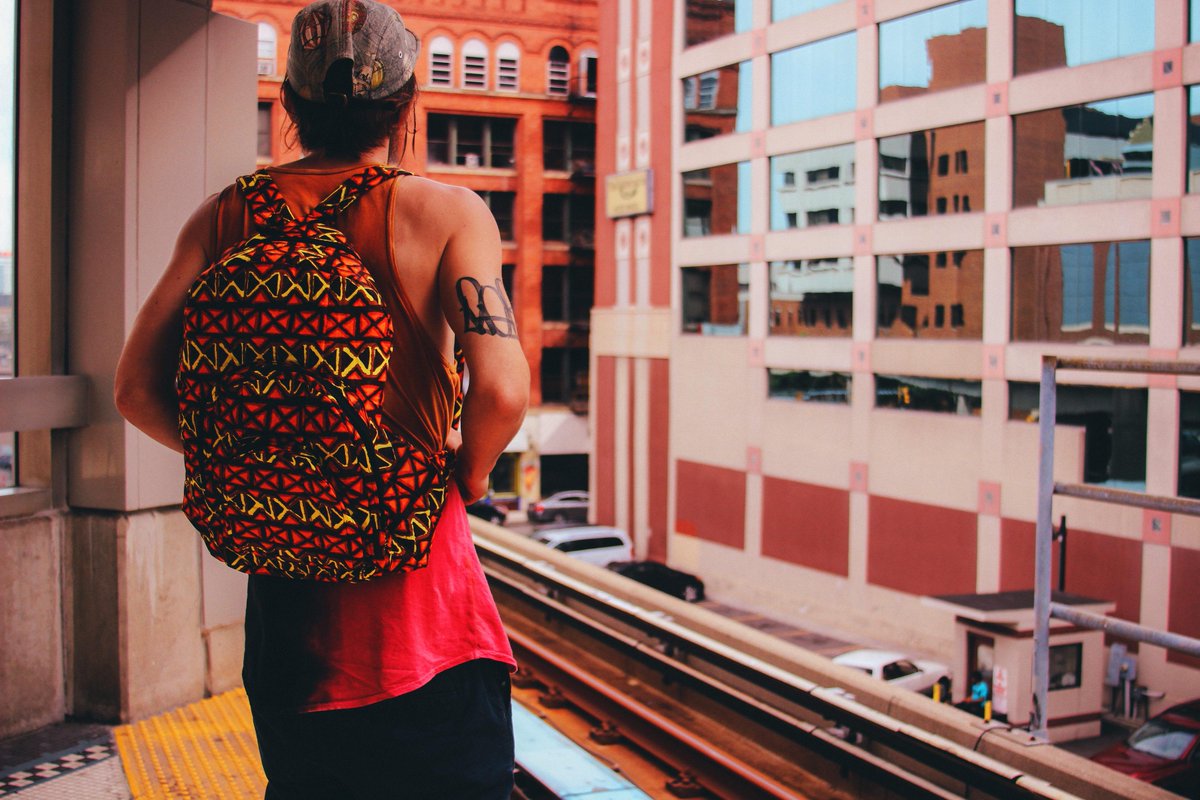 BasakaBags's tweet photo. You support #socialenterprise b/c it shapes communities in positive and sustainable ways. Keep being you w/ #basaka http://t.co/DhgHOGULhk